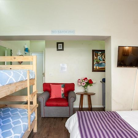 Bedrock Family 4 Sleeper En-Suite Studio Cape Town Exterior photo